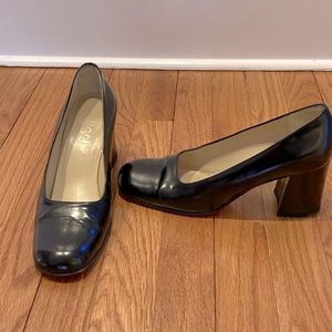 Gucci shoes.  Retro.  Worn twice. Size 8.  3 in. heel